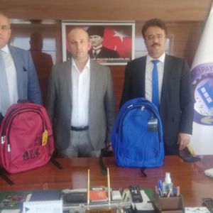 ACIPAYAM TİCARET ODASI TARAFINDAN EĞİTİM YARDIMLARI DAĞITILDI.